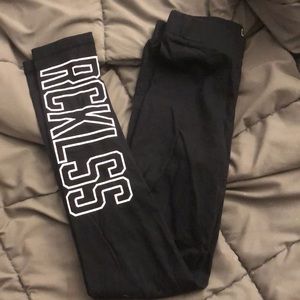 Young and Reckless black logo leggings